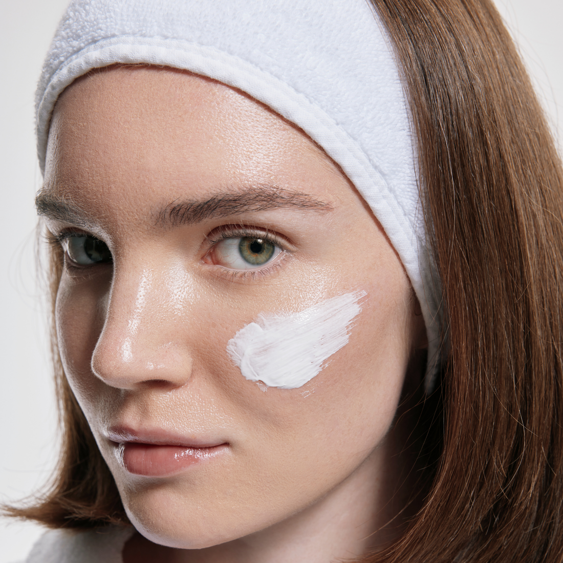 Isıtıcı ve Klima Cildi Nasıl Etkiler? Nem Kaybı, Kuruluk ve Korunma Yolları