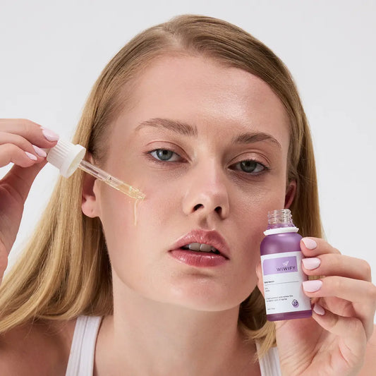 Retinol Serumu: Cildi Yenileme Sihri