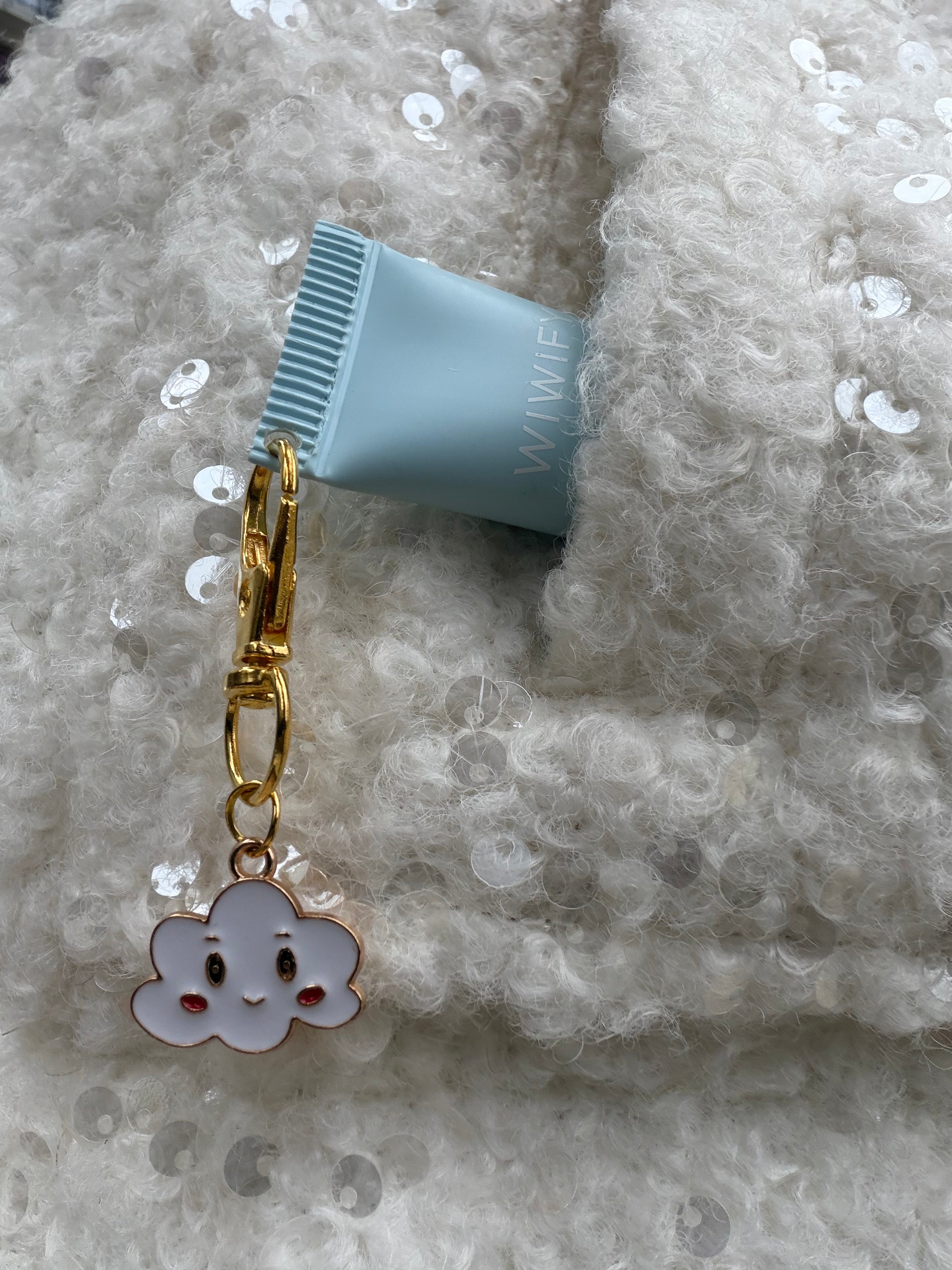 TOÇEV X Wiwify Bulut Charm