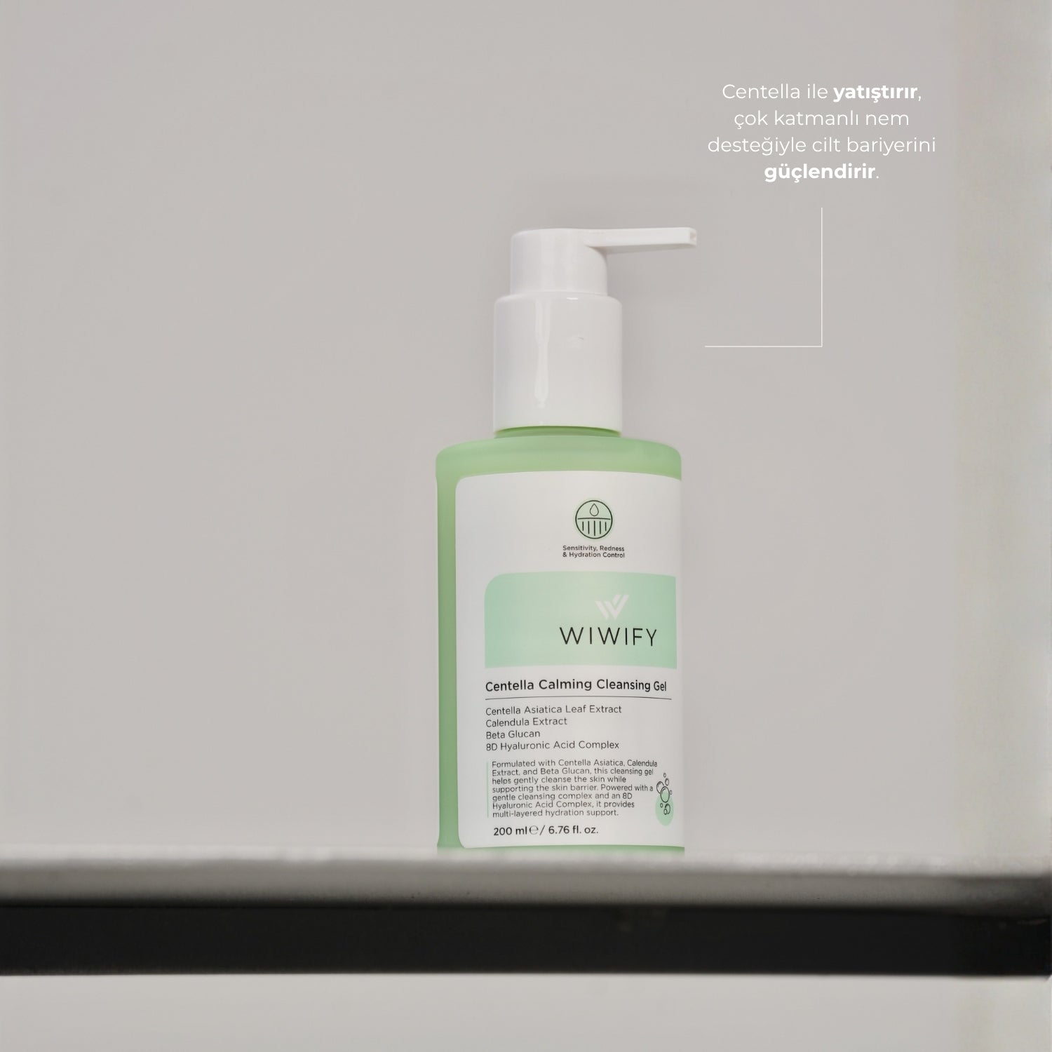 Centella Calming Yüz Yıkama Jeli Hassasiyet ve Kızarıklık Karşıtı, Yatıştırıcı, Nemlendirici Etkili 200 ml