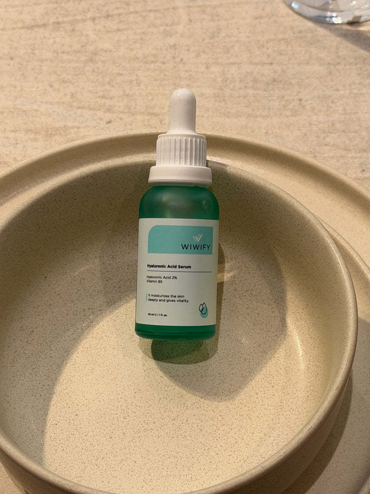 Yoğun Nemlendirici Hyaluronik Asit Cilt Bakım Serumu 30 ml – kullanım fotoğrafı 7