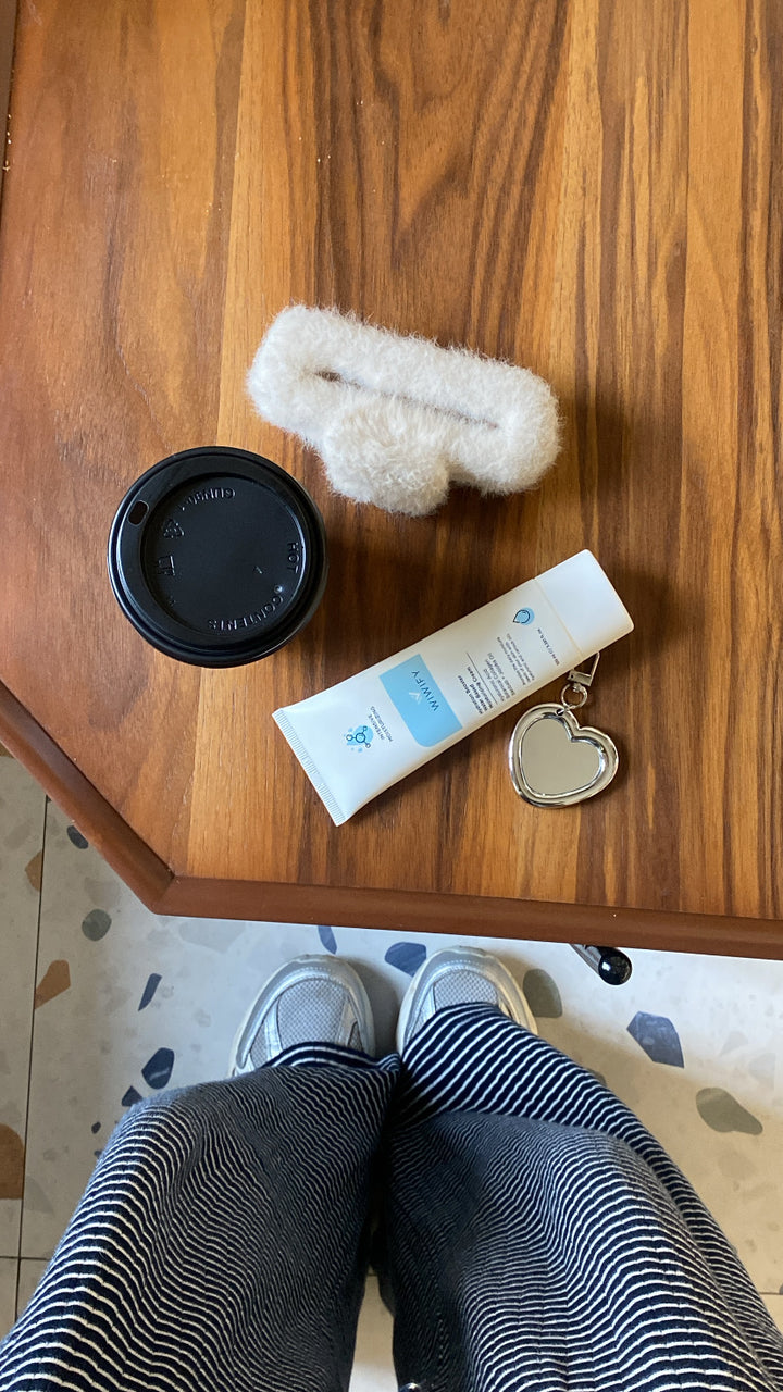 Dengeli ve Pürüzsüz Bakım Seti, Nemlendirici + Niacinamide + Güneş Koruyucu | Alpha- Arbutin – kullanım fotoğrafı 9