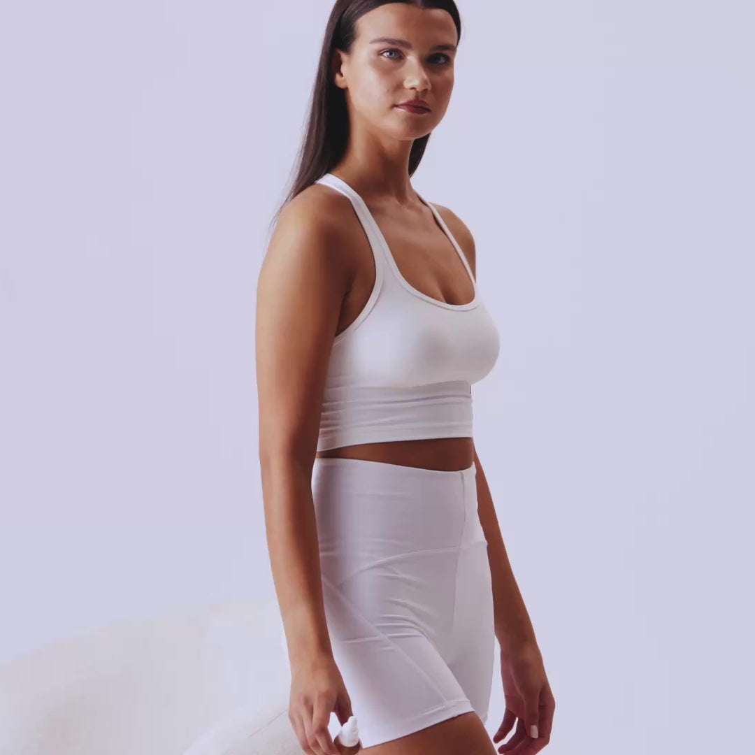 Torbalanma ve Morluk Karşıtı, Aydınlatıcı Göz Çevresi Bakım Serumu 30 ml